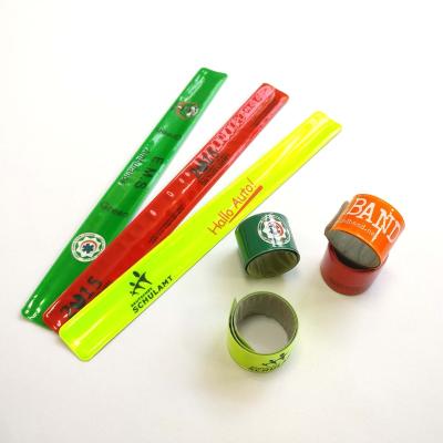 China Custom steel pvc snap slap bracelet bracelet / sanp bracelet for kids for sale