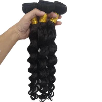 China Straight Wholesale Bundle With Closure 4X4 Hair Vendors All Color Remy Hair Frontal And Water Wave for sale