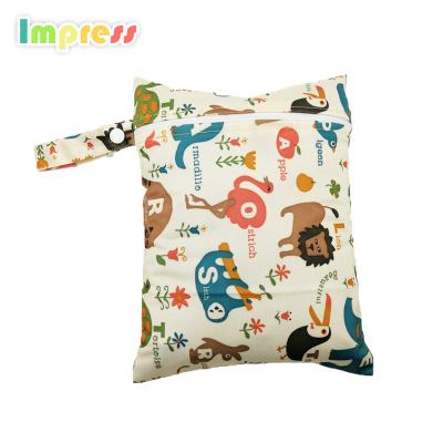 China Best Polyester Wet Bag Hanging Waterproof Diaper Bag for sale