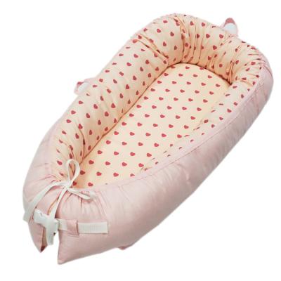 China Folded Super Soft Thick Children's Original Newborn Sofa Fiberfill Hutch Portable Adjustable Crib for sale