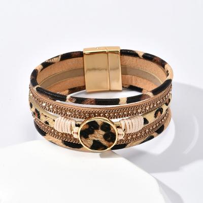 China Fashion Jewely Multi-Layer Magnetic Buckle Leopard Environmental Friendly Latest Selling Leather Bracelet For Women for sale