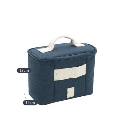 China Custom Printed Washable Waterproof Thermal Insulated Promotional RPET Cooler Bag Carrier Lunch Bag for sale