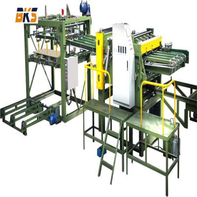 China Building Material Stores Competitive Price Automatic Core Veneer Builder Machine Factory Price for sale