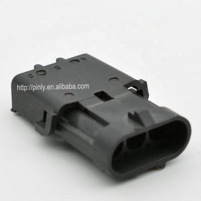 China 12010717 3 Pin Female Black Waterproof Delphi GT 150 Automotive Electrical Plug for sale