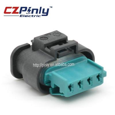 China 7549033-02 Female Plastic Auto Connector 4 Way PA66 GF25 Automotive for sale