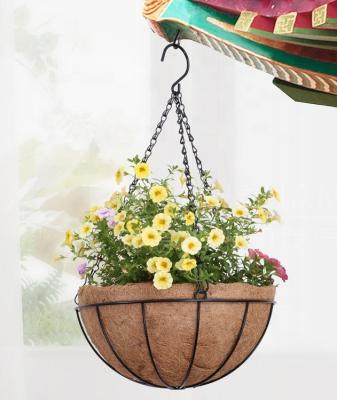 China Durable Home Coating Metal Coir Balcony Porch Garden Flower Pots Hanging Planters Hanging Planter Basket for sale