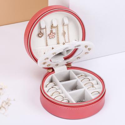 China PU Jewelry Box Packaging Simple Leather Portable Jewelry Box Storage Box Compact Travel Around Portable Jewelry Box for sale