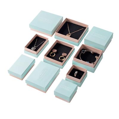 China Fashion and Wholesale Products Contracted Fashion Packaging Paper Custom Jewelry Box, Blue Pink Jewelry Ring Bracelet Packaging Display Box for sale