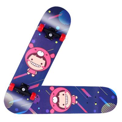 China Cheap Kid Skateboard 28 Inch 7 Layers Maple Skateboard Longboard Skate Board For Kids for sale