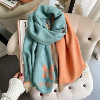 China 2022 Brand Design New Design Cashmere Scarf Women Winter Scarves Acrylic Pashmina Luxury Pashmina Shawls Retro Wraps Warm Scarves Blanket for sale