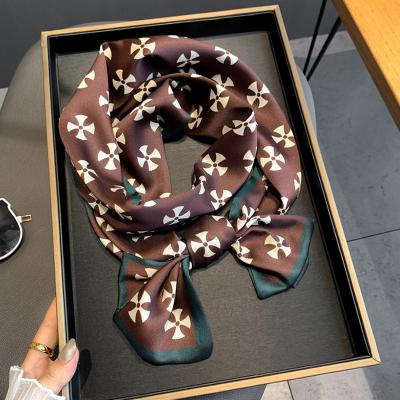 China 2022 New Design Women Silk Skinny Hair Scarf Hair Bands Tie Neck Headscarf Headbands Office Ladies Long Luxury Wrist Bag Wraps Headscarf for sale