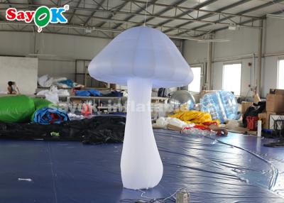 Chine Éclairage gonflable décoratif, 2m polyester champignon gonflable avec 16 couleurs à vendre