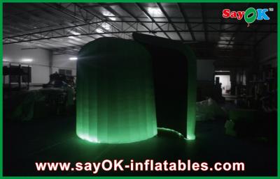 China La boda de la cabina de la foto apoya la bóveda inflable impermeable de la cabina de la feria profesional del cambio del color con llevado en venta