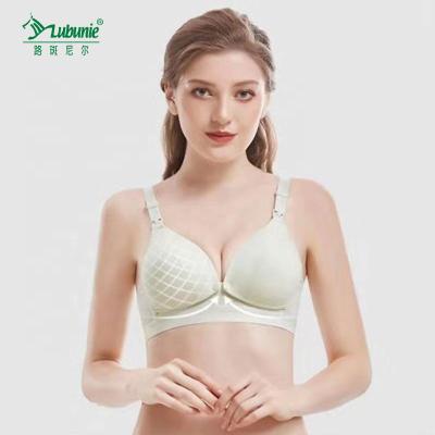 China LUBUNIE Antibacterial Plain Dyed Cotton Thin Wire Free Maternity Nursing Bra for sale