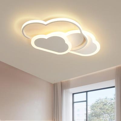 China Children's Metal Mounted Nordic Modern Minimalist Creative Metal 90 LED Lamp Plastic Cloud Room Ceiling Lamp Girl Bedroom Outdoor Boy Girl Room Lamp for sale