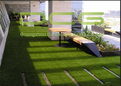 China Outdoor Commercial Artificial Grass Landscaping , Fake Grass Lawn Safe And Hygienic for sale