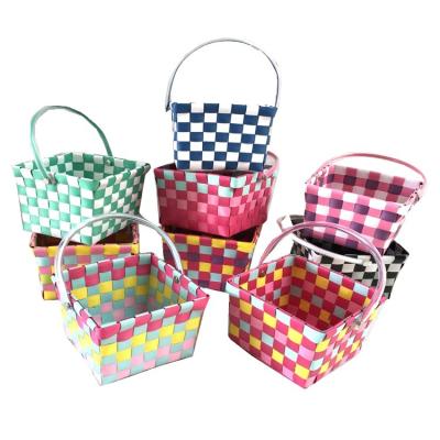 China With Handle Colorful Cheap Decorative Handwoven PP Easter Gift Plastic Baskets For Candy for sale