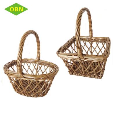 China Europe Hand Knitting Gift Wicker Basket Miniature Wicker Baskets for sale