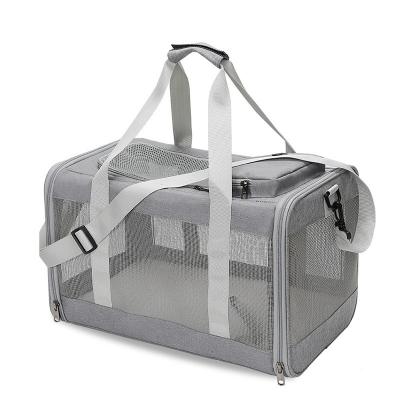 China Dogs and Cats OEM Fiber Plastic Polyester Breathable Airline Approved Portable Travel Pet Carrier Bag For Cats and Small Medium Dogs for sale