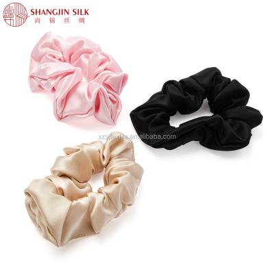 China Luxury Pink/Durable Black/Creams 3PCS Packing 100% Pure Silk Mulberry Hair Scrunchies Hair Tie With Gift Box for sale