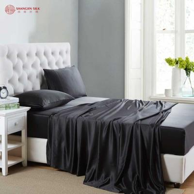 China Nondisposable Home Textile Mulberry Silk 16 Mm Sheet Silk Bedding Sets Factory for sale