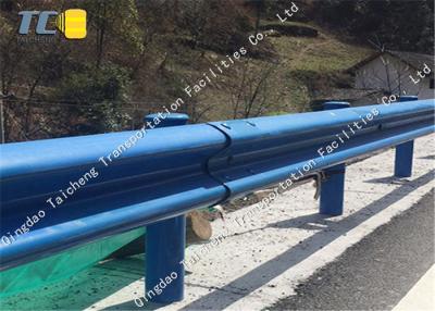 Cina Barriera di sicurezza stradale ad alta velocità W Beam Guardrail Barriera di sicurezza del traffico Barriera galvanizzata ad alta resistenza in vendita