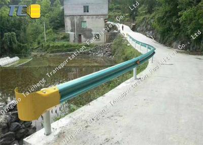 China Galvanized Steel Barrier Manufacturer W Beam Guardrail for Highway safety for sale