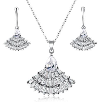 China FASHIONABLE 925 Sterling Silver Chain Necklace Set Zircon 925 Jewelry 925 Silver Necklace for sale