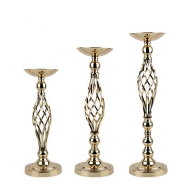 China 2021 Best Selling Candle Holder Wedding Flower Stand Wedding Metal Centerpieces HBFH0822 for sale