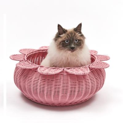 China Eco Friendly Premium Sustainable Cat Bed Cave Food Grade PE Rattan Beds For Cats And Kittens for sale