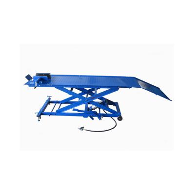 China Professional Handy 1000 Pounds Motorcycle Air Hydraulic Stand 200*60 Lift Table for sale