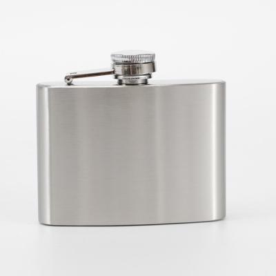 China 1/6 New Customizable Stainless Bargain Sales Customizable Modern Leather Wooden Powder Coat Hip Flask 6OZ 8OZ for sale