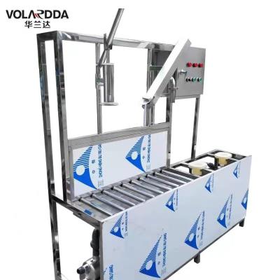 China Beverage Volardda Filling Machine Semi Automatic Liquid Bottle Machinery Filler for sale