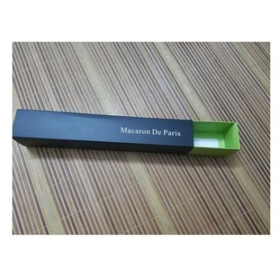 China Recycled Materials Black Luxury Slip Out Open Cardboard Paper Packaging Gift Macaron Drawer Box for sale