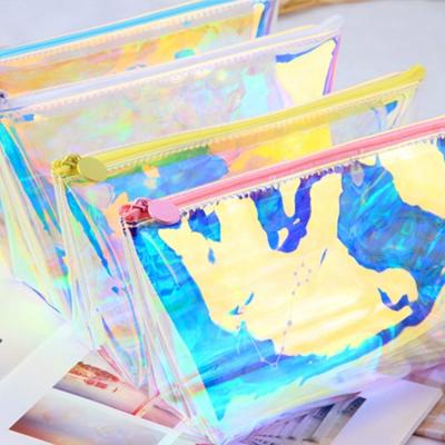 China Custom Size Transparent Laser Travel Tote Bag Hologram Pvc Cosmetic Bag Eco-friendly for sale