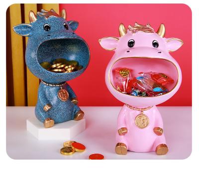 China Europe Custom Design Mini Artificial Cow Beads Resin Crafts Sculpture For Candy Chocolate Storage for sale