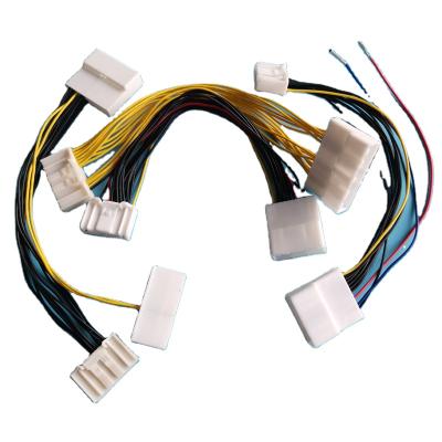 China Automotive Car Radio 20p 24p 28p 32p 40p Male To Female Electrical Wire Harness for sale