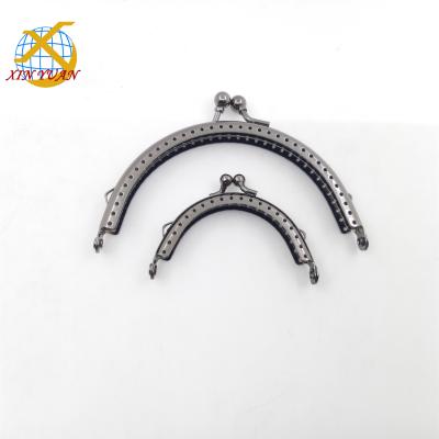 China Fasion Fashion 10.5*5.5cm Gunmetal Metal Coin Purse Frame For Coin Purse for sale