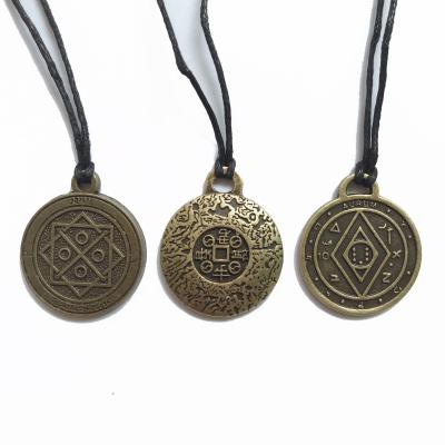 China Custom Zinc Alloy Thai Amulet Bronze Charms Religious Coins Pendants Money Wealth Health Amulet for sale