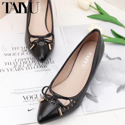 China Lightweight High Quality Custom Women's Wedge Bowknot Shoes PU Leather Ladies Heel Wedges Almond-Toe Pumps Low Wedge Shoes For Women for sale