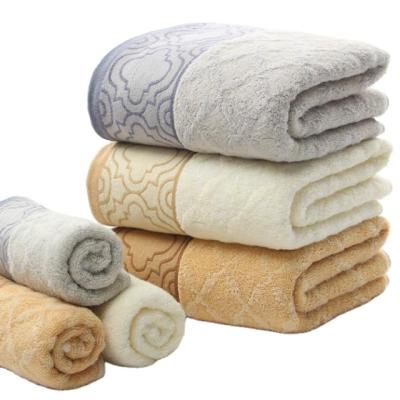 China Untwisted Bamboo Gift QUICK DRY Logo Embroidered Cotton Bath Towel Printable Fiber Beach Towel 70*140 for sale