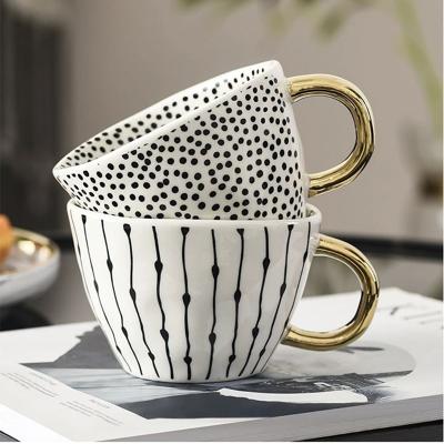 China Viable Scandinavian Style 330ML Porcelain Large Capacity Tea Cup Ceramic Coffee Mugs With Handles For Coffee Tea Hot Cocoa for sale