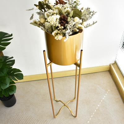 China European Modern Corrosion Resistance Interior Ministry Decor Plant Stand Metal Style Flower Rack Plant Stand for sale