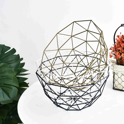 China Hot Selling Decorative Metal Viable Modern Home Iron Wire Fruit Basket Mesh Basket for sale