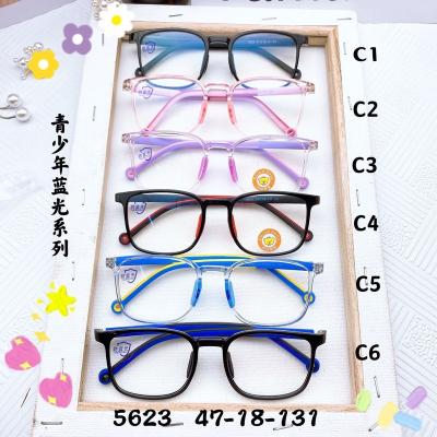 China Anti Blue Light Blocking New Glasses Fashion Optical Frames Teenagers Kids Blue Light Glasses Boy Or Girls Glasses for sale