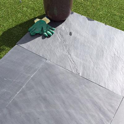 China Gray Black SLATE Culture Farm Flooring Gray SLATE Price Grants for sale