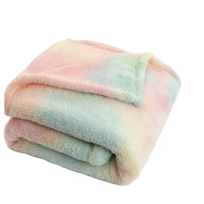 China New Product Innovative Simple Warm Soft Flannel Blanket Household High-Grade Blanket for sale