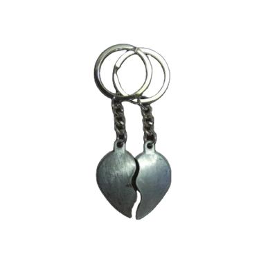 China Custom Heart Shaped Key Chain Lover Half Heart Lover Gift Couples Key Chain for sale