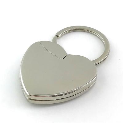 China Hot Selling Promontion Heart Rectangle Mini Shape Custom Photo Frame Metal Keychain Leading Keychain Manufacturer for sale