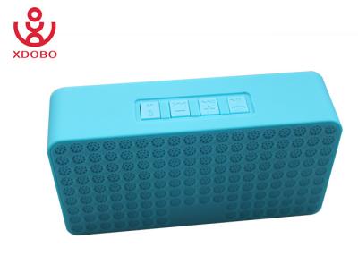 China 6.5 Ounces Portable Sport Bluetooth Speaker with Built-in Rechargeable Battery for sale